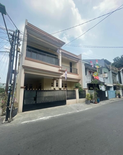 Rumah Secondary Dalam Komplek Dijual Murah Lho