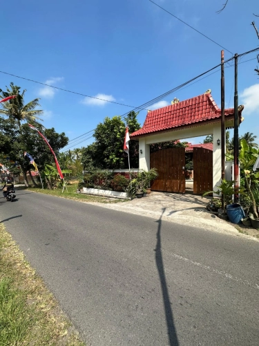 Joglo Bagus Full Jati Lawasan Lengkap dg Rumah Hunian dekat Kampus UII Jakal km 14